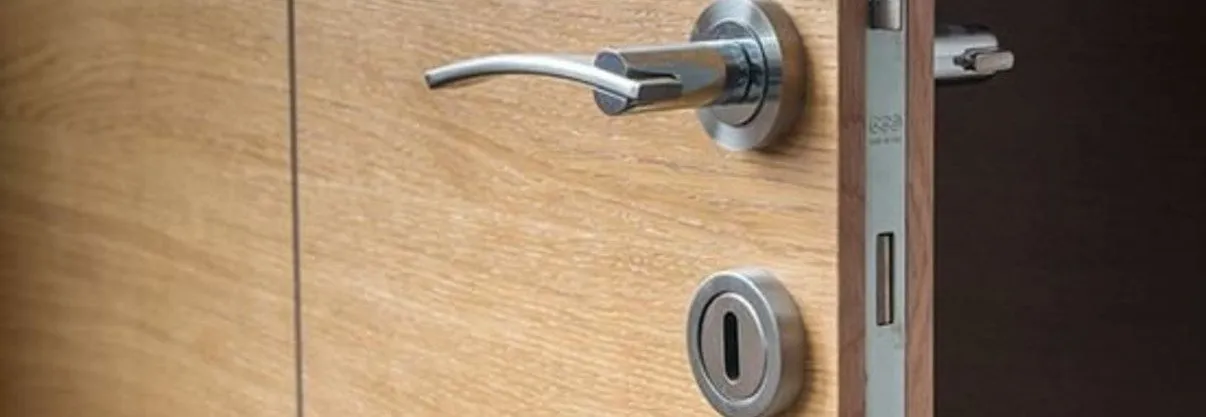 Cerradura puerta hori2 - Cambiar Cerradura Museros – Instalación, Reparación y Abrir