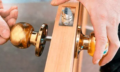 cambiar la cerradura - Locksmith Alicante Opening Door Repair Change Locks Alicante