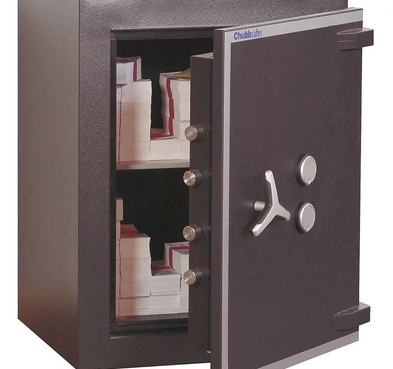 reparar safes cajas fuertes 800x750 - Reparar Cerraduras Cajas Fuertes en Barcelona Provincia